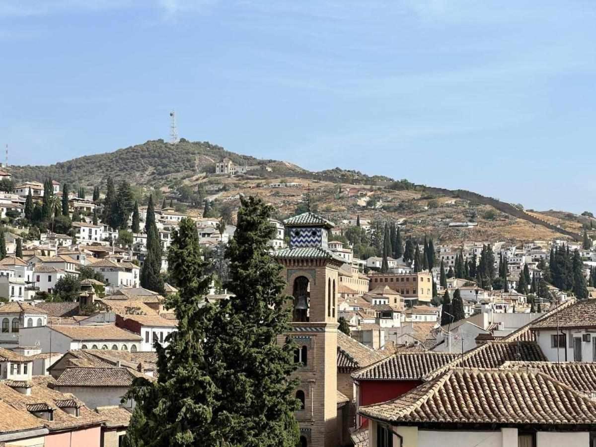 Hostal Viena Plaza Nueva Granada Kültér fotó