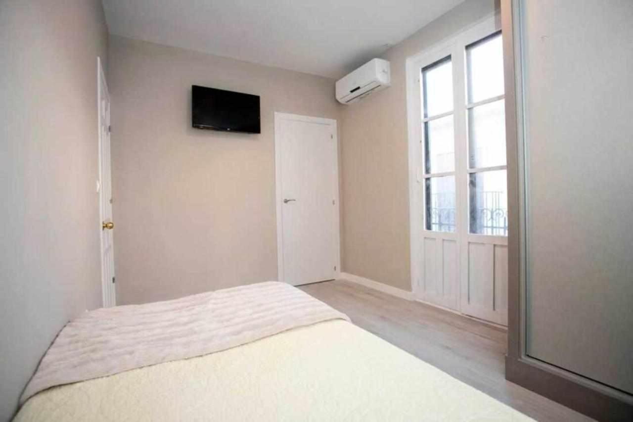Hostal Viena Plaza Nueva Granada Kültér fotó