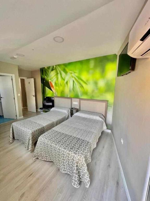 Hostal Viena Plaza Nueva Granada Kültér fotó