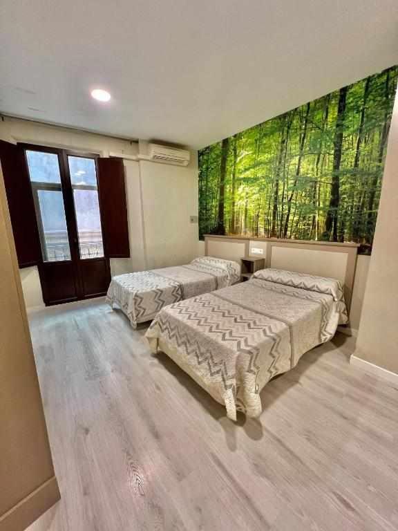 Hostal Viena Plaza Nueva Granada Kültér fotó