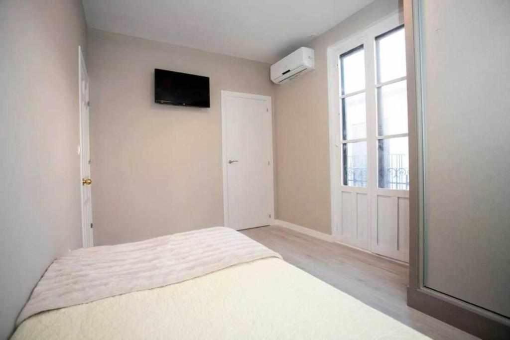 Hostal Viena Plaza Nueva Granada Kültér fotó